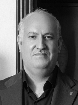 سیروس عادل نیا